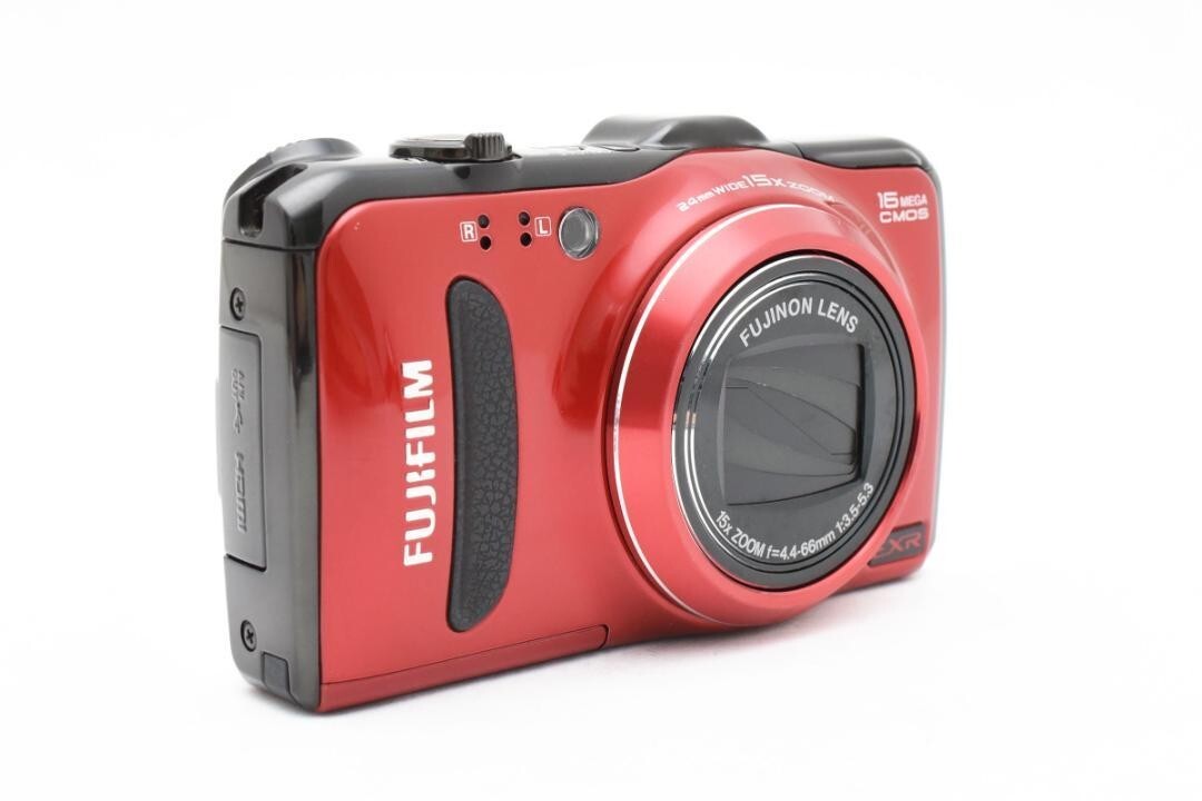 Fujifilm FinePix F550EXR 中古動作品 FUJIFILM FinePix F550EXR Red Digital Camera 16MP 15x Optical