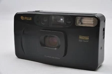 @ SakuraDo Camera @ Fuji Cardia Travel mini OP 35mm Film Point & Shoot Camera