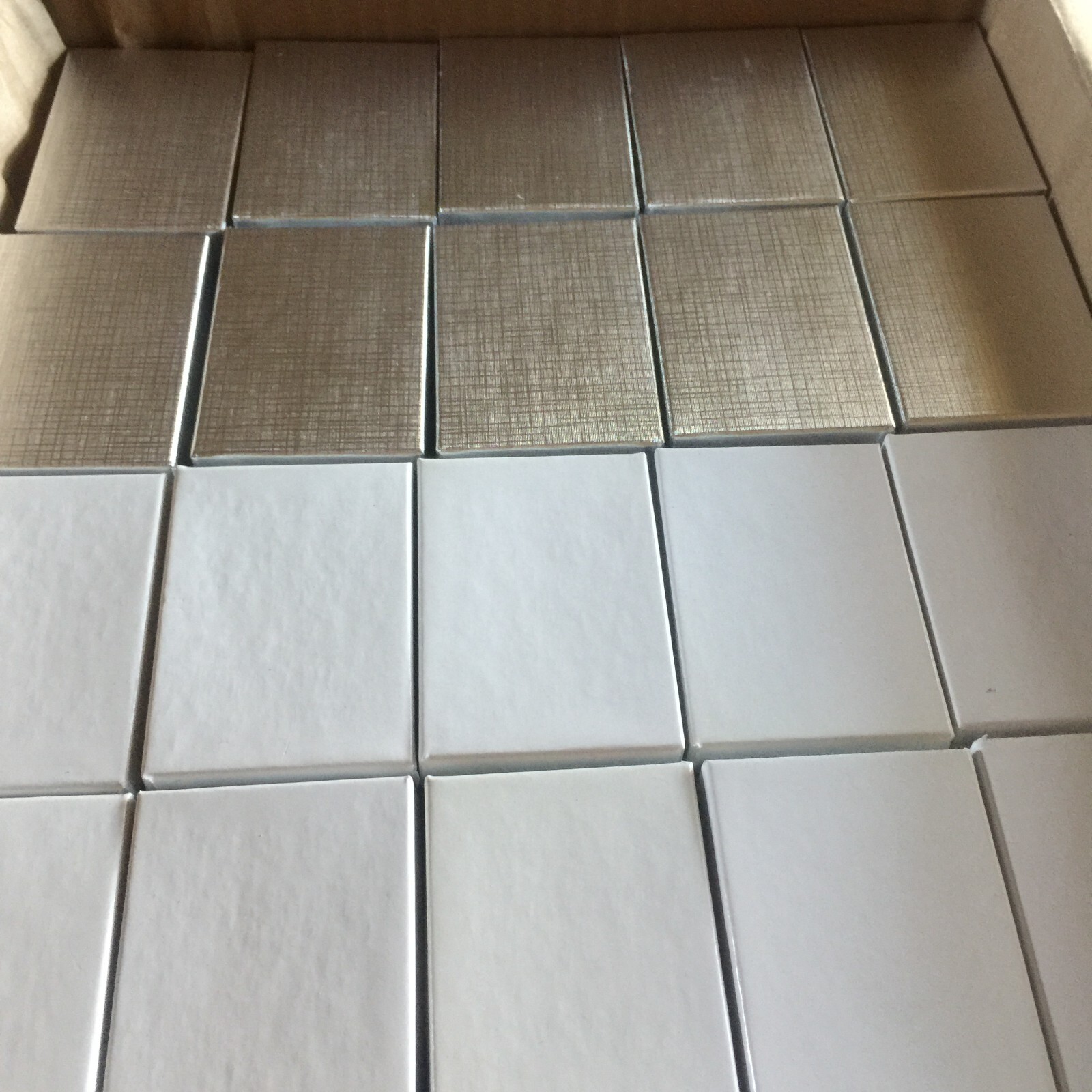 3 1/16 x 2 1/8 x 1 Cotton Filled Mixed Kraft Jewelry Boxes Case 80 Silver/White
