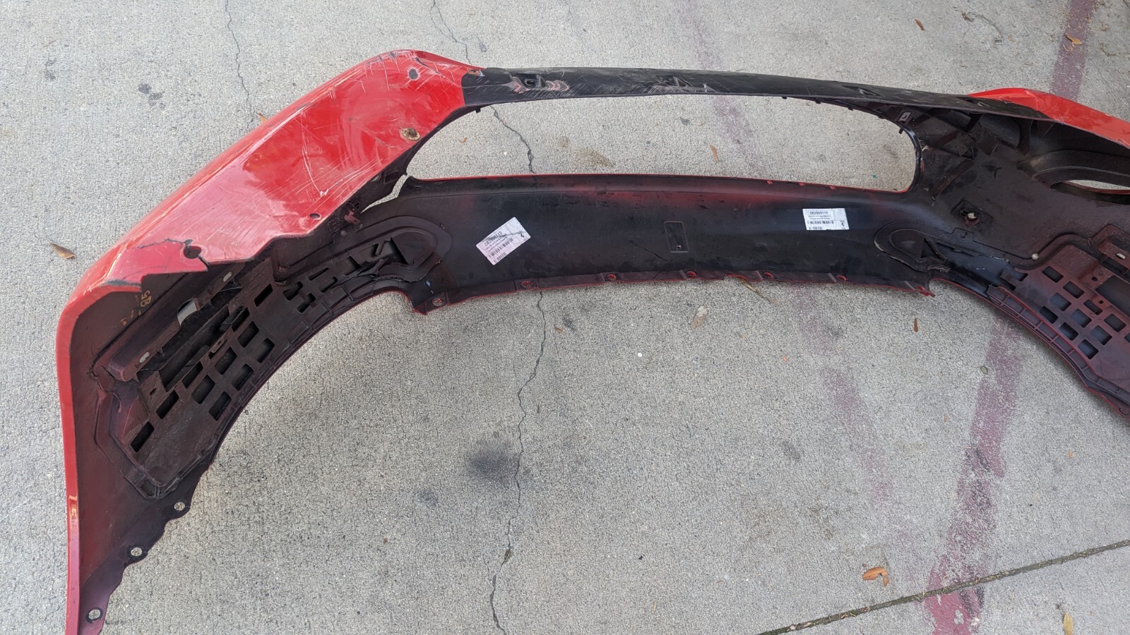 FERRARI CALIFORNIA FRONT BUMPER 0699793 2010 2011 2012 2013 2014  (W2)