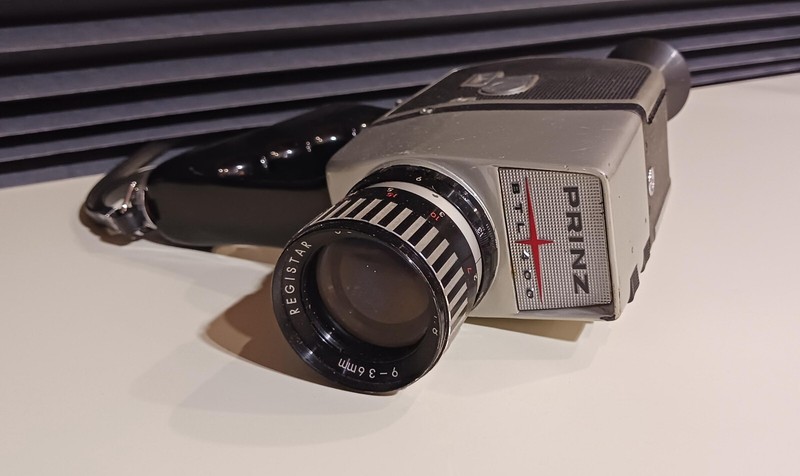 Vintage PRINZ BTL 400 Super 8 Motion Film Camera 1967