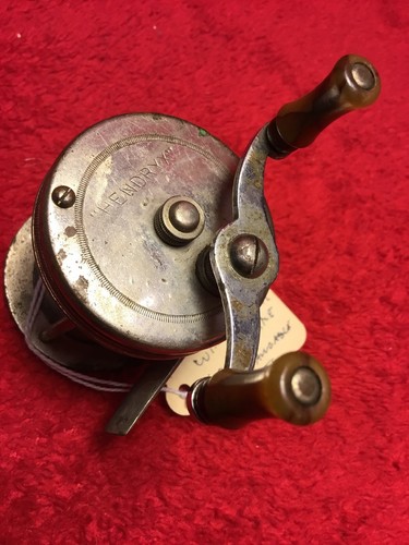 Vintage 1920 “Hendryx” Bait Casting Reel - Picture 7 of 9