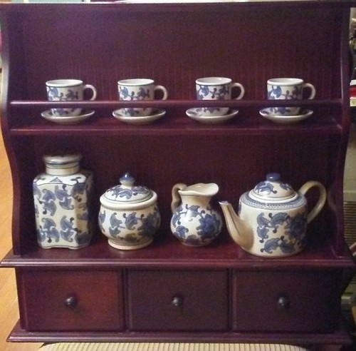 Absolutely Stunning Vintage Chinese 15pc Crackled Tea Set In Cherry Wood Holder