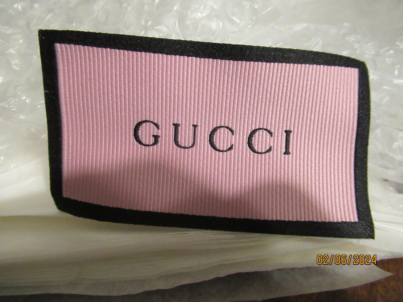 GUCCI 1 étiquette de créateur de vêtements ÉTIQUETTE accessoires de couture de remplacement