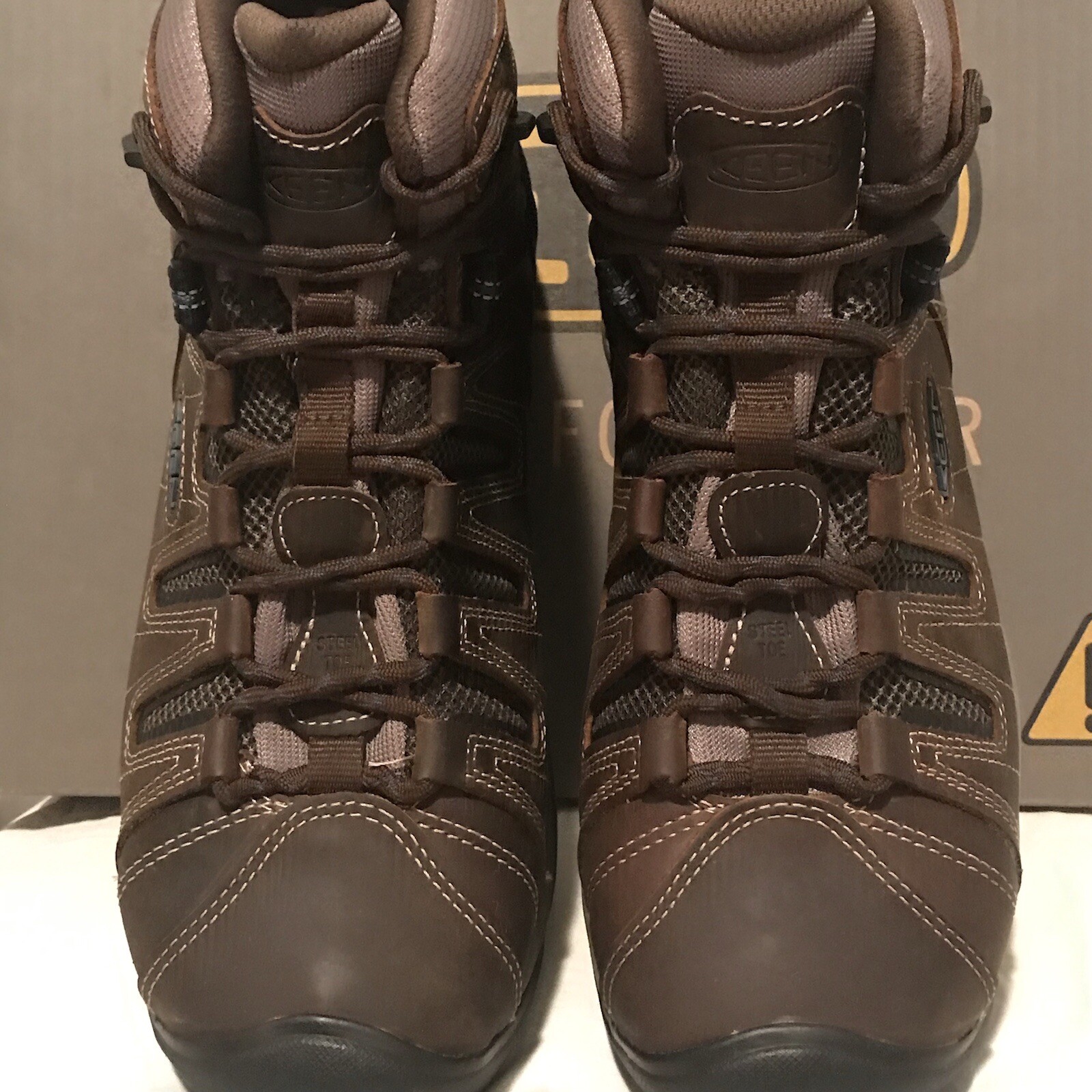 Stivali impermeabili nuovi Keen Utility da uomo taglia 9 5 M Flint II punta in acciaio 1023237