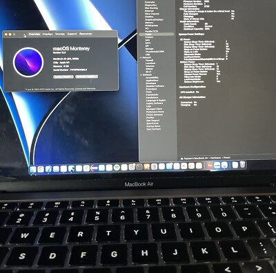 Apple MacBook Air 13in (256GB SSD, M1, 8GB) Laptop - Space Gray - MGN63LL/A