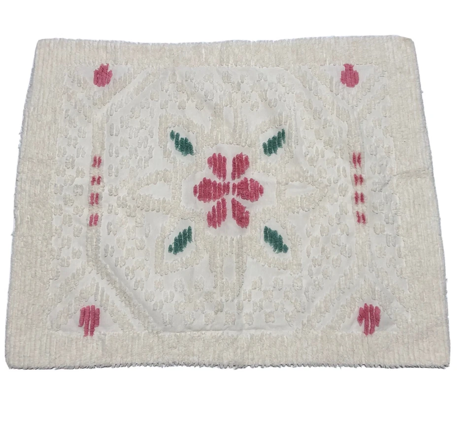 Almohada estándar vintage de chenilla floral falsa Foto 2 de 4