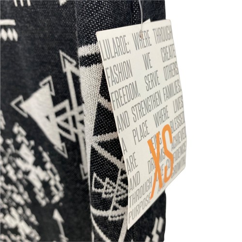 Camiseta Top Mujer Lularoe XS Negra Blanca Estampado Geométrico Azteca - Imagen 3 de 5