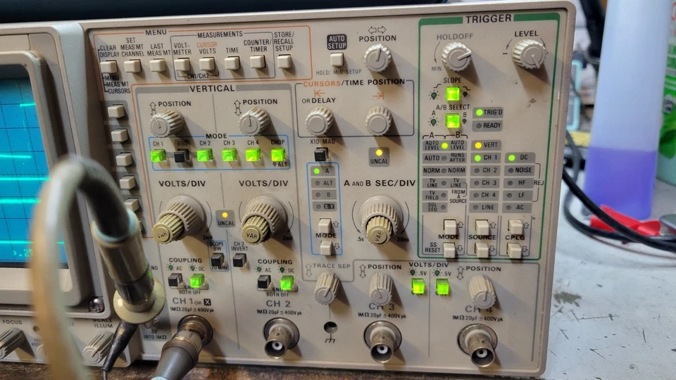 TEKTRONIX 2247A    4 voies  100MHz - Photo 2/4