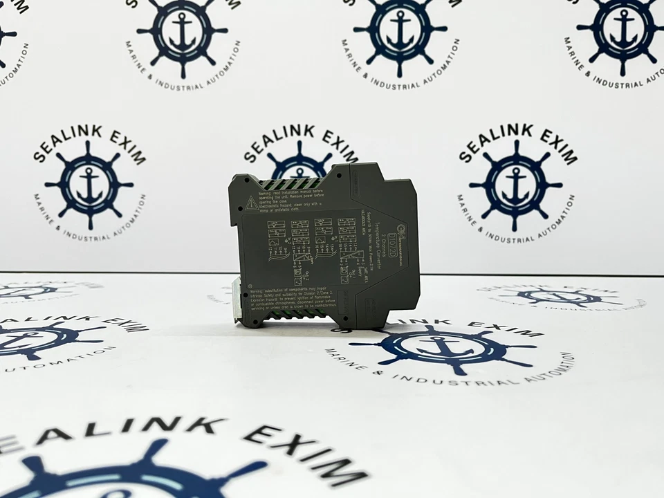 GM INTERNATIONAL D1072D 2 CHANNELS TEMPERATURE CONVERTER 250V - Image 4 of 4