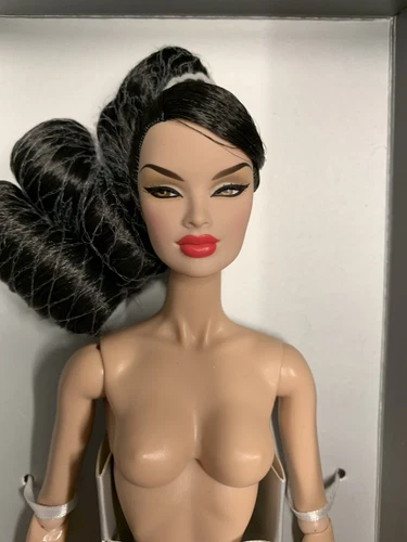 Nude Integrity Toys FR "Little Vintage Ensemble" Veronique Perrin Doll