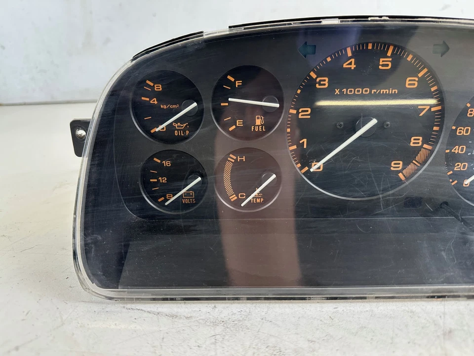 Cuadro de instrumentos Mazda RX-7 FC 5 velocidades 362 k KMS KPH video 86-92 Foto 2 de 4