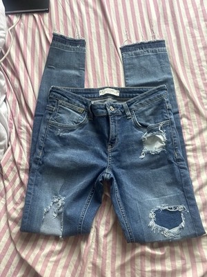 Abercrombie & Fitch Vintage Y2K Low Rise Jeans Size Women s 6 Distressed