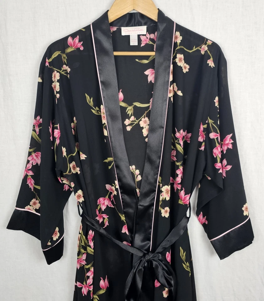 Maxi Bata De Colección Oscar De La Renta Etiqueta Rosa Negra Floral Cinturón Grande Satinado Y2K Foto 2 de 4