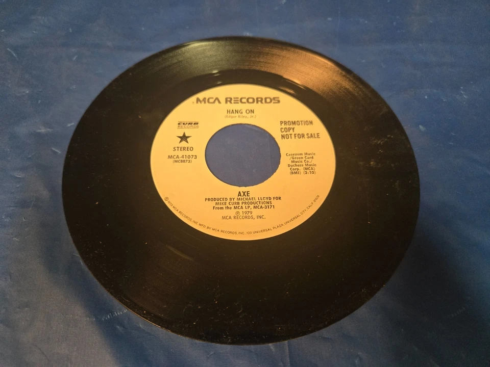 Axe – Hang On - 7" HARD ROCK VINYL SINGLE - Image 3 of 3