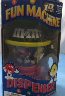 特撮 M&M's Fun Machine Dispenser M&M'S Fun Machine Dispenser | M&M'S® | M&M'S