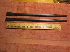 Lot of 2 SK Hand Tools 6681 14” Line Up Pry Bar. Made In The USA.