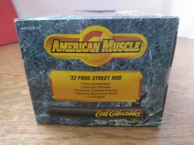 ERTL American Muscle 1932 Ford Deuce Hot Rod Convertible 1