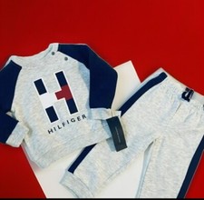 Tommy Hilfiger Baby Boy's Sweatshirt Jogger Pants 2 Piece Set Size 24 M