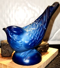 DESNA BLUEBIRD--MADE IN BOHEMIA WEIGHS 7.5 OZ, 3.5" TALL, 1.75" WIDE, 3.75" LONG