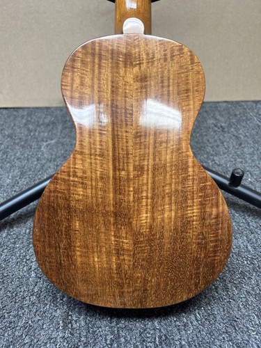 Wunderschöne seltene Nahe Nahe Handarbeit in Maui Ukelele (ca. 22 Zoll) - Bild 7 von 10