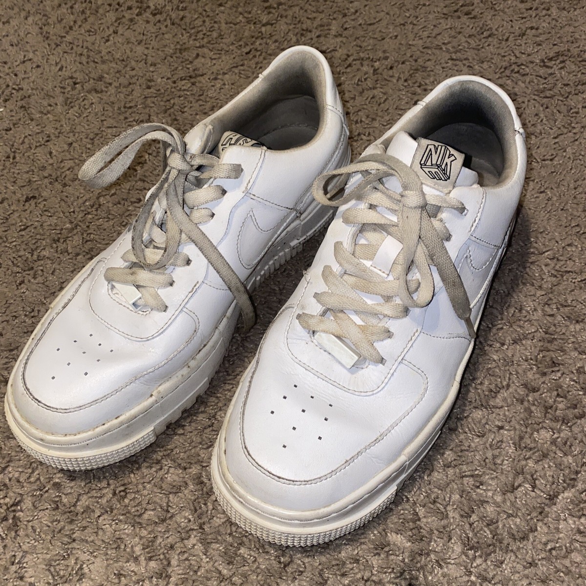 靴 Nike Airforce 1 Pixel Nike Air Force 1 Pixel - YouTube