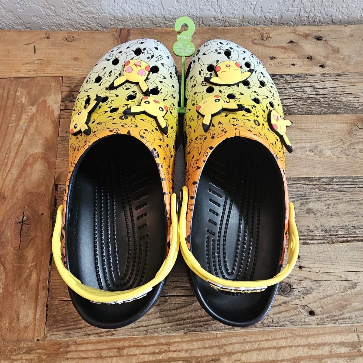Crocs x Pokemon Classic Clog Sandals Men 9 / Womens 11 Orange Yellow Slingback Crocs x Pokemon Pikachu Classic Clog w/ Jibbitz Men main image 2