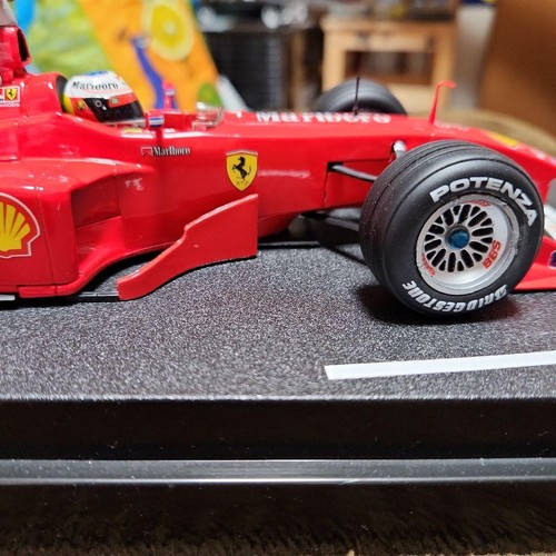 1/18 F1 Marlboro Ferrari Hot Wheels Minichamps From Japan - Picture 13 of 20