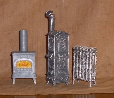 Wohnzimmer-Ofen, kl. Kachelofen, Heizkörper-Metall-Maßstab 1:12-Zustand 2 - Bild 1 von 3