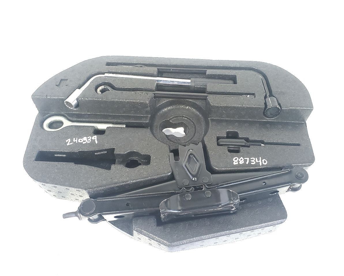 2017 Maserati Levante OEM Jack Kit With Foam 1 Missing Tool