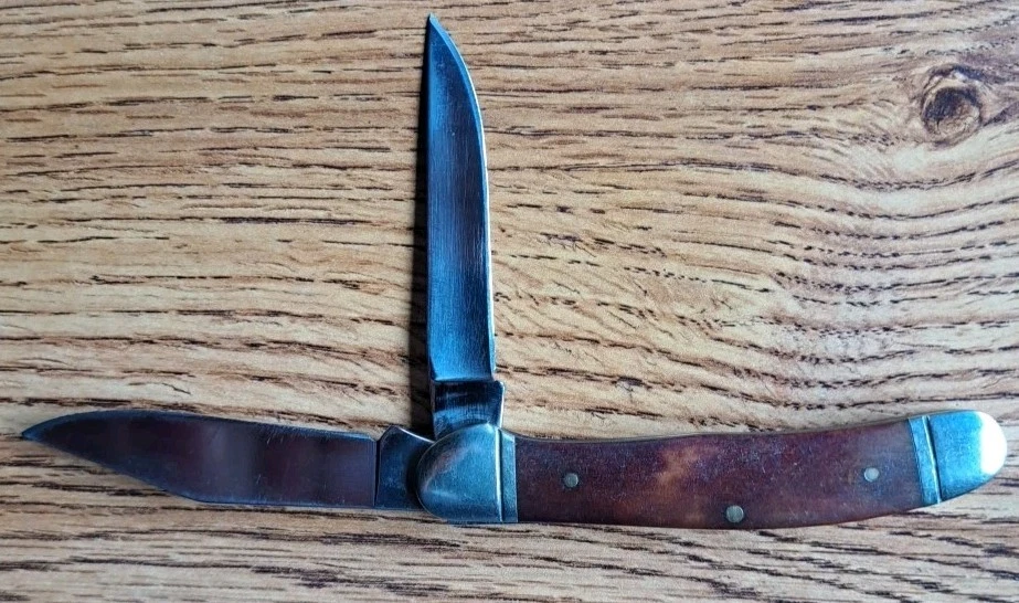 Navaja de bolsillo plegable de acero inoxidable Rough Rider Long Rifle Series 440  Foto 2 de 4