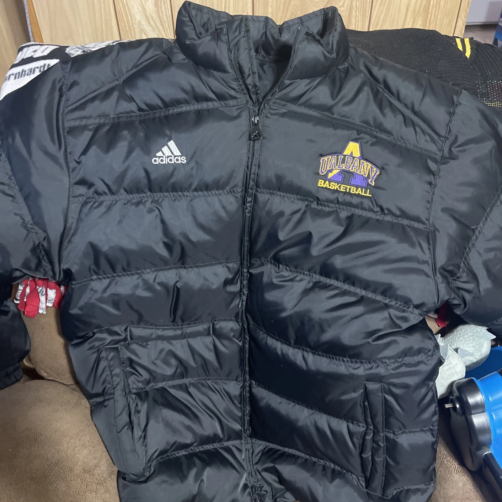 Adidas (UALBANY BASKETBALL) Duck Down PUFFER Jacket Mens L Dark Black Slim Fit