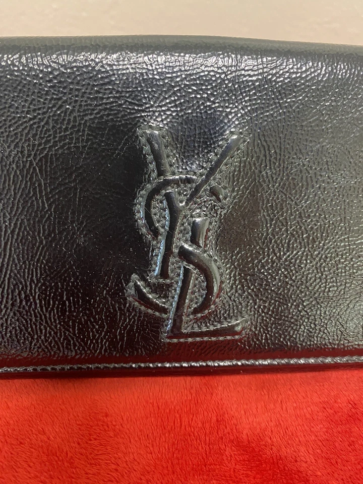 Bolso sin asas Yves Saint Laurent YSL charol negro Belle De Jour con solapa con certificado de autenticidad Foto 2 de 4