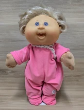 Cabbage Patch Kids 2004 Blonde Hair Violet Eyes 2 Top Teeth