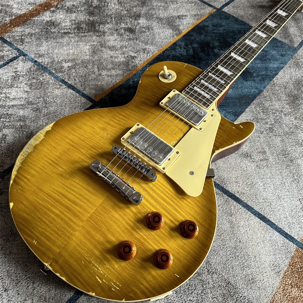 Factory Customized Relics Standard Electric Guitar with A