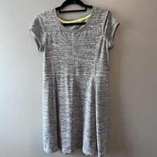 T by Talbots knit Athletic Dress Womens Medium Petite Gray Stretch Tennis Travel