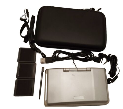Console Nintendo DS FAT Tank Couleur Argent Voir Photo console restauré - Picture 3 of 4