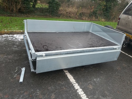 New Bateson "720" 750Kg 7ft x 4ft twin axle drop sides trailer - Picture 9 of 10