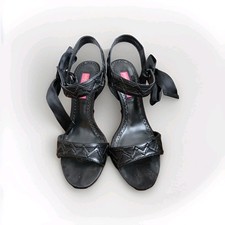 Betsey Johnson Keilor Sandal Heels Shoes 4 inch Patent Leather Ribbon 6