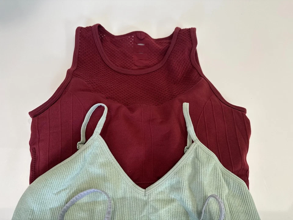 Paquete de 5 sujetadores deportivos Primark talla XS 6-8 acolchados cómodos sin cables Foto 2 de 4