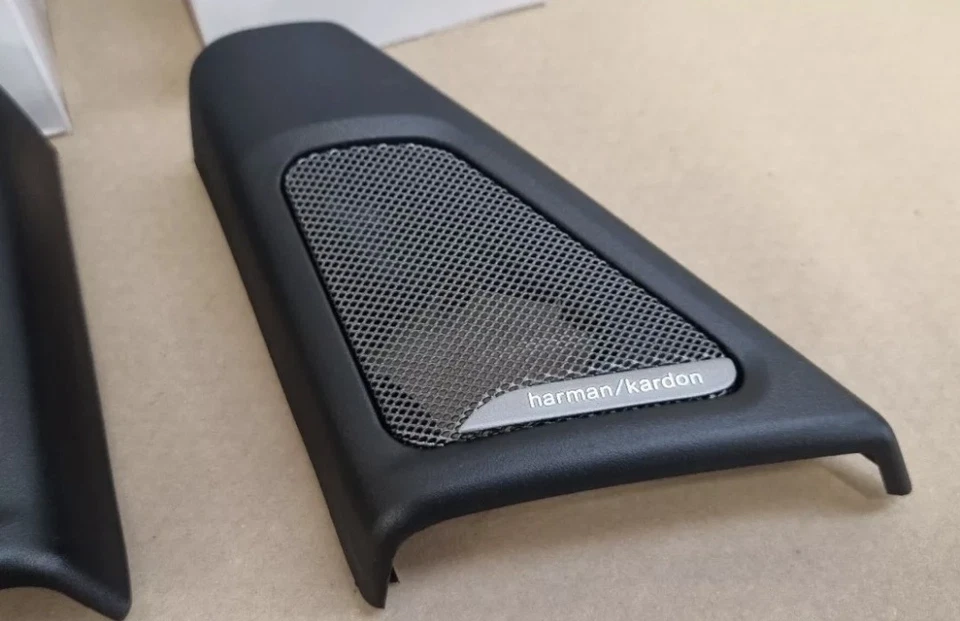 BMW 5 Series F10 F11 Harman Kardon Front Tweeter Speaker Set  - Image 2 of 4