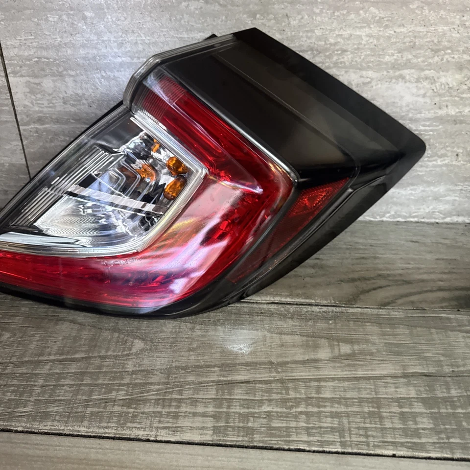 🇺🇸 2017 2018 2019 2020 2021 Honda Civic Type R hatchback luz trasera derecha OEM Foto 4 de 4