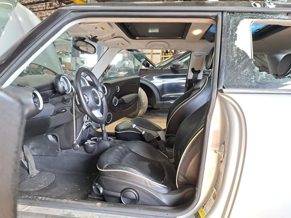 Cilindro maestro de freno 2007 Mini Cooper Minicooper Sku#4152245 Foto 4 de 4