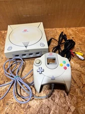 Sega Dreamcast Console Set HKT-3000 Retro Game Collector D840
