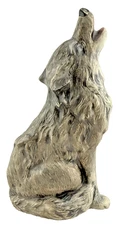 Pottery Howling Gray Wolf Figure Paw Maker's Mark 5" Tall Great Detail
