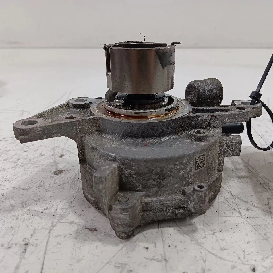 Bomba de vacío Subaru Legacy 2,5L 2020 2021 2022 2023 2024 Foto 2 de 4