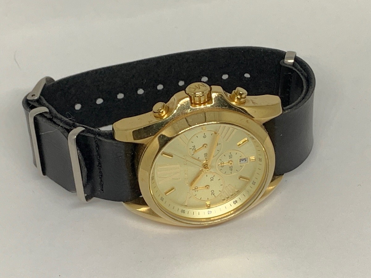 Michael Kors MK5605 Unisex Black Leather Analog Ch Michael Kors MK5605 Unisex Black Leather Analog Champagn  main image 3