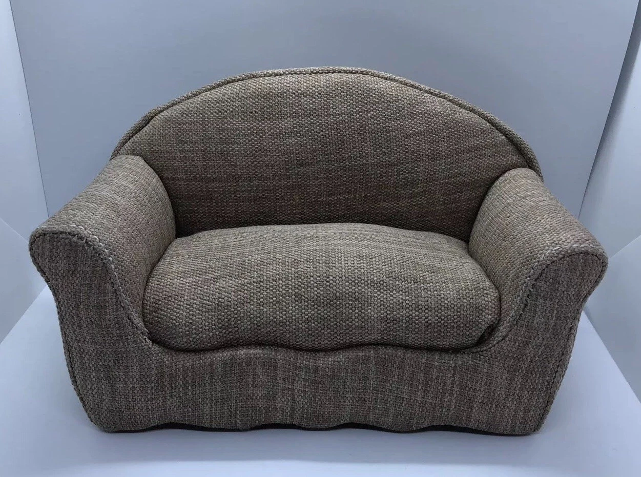 Mini Sofa Handmade
Opens in a new window or tab
