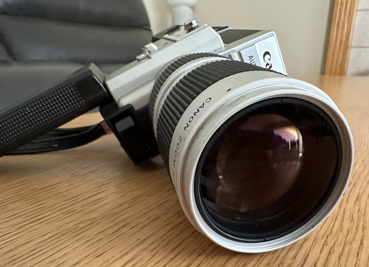 Canon Auto Zoom 1014 ELECTRONIC Super 8 Film Camera - Please Canon Auto Zoom 1014 ELECTRONIC Super 8 Film Camera - Please
