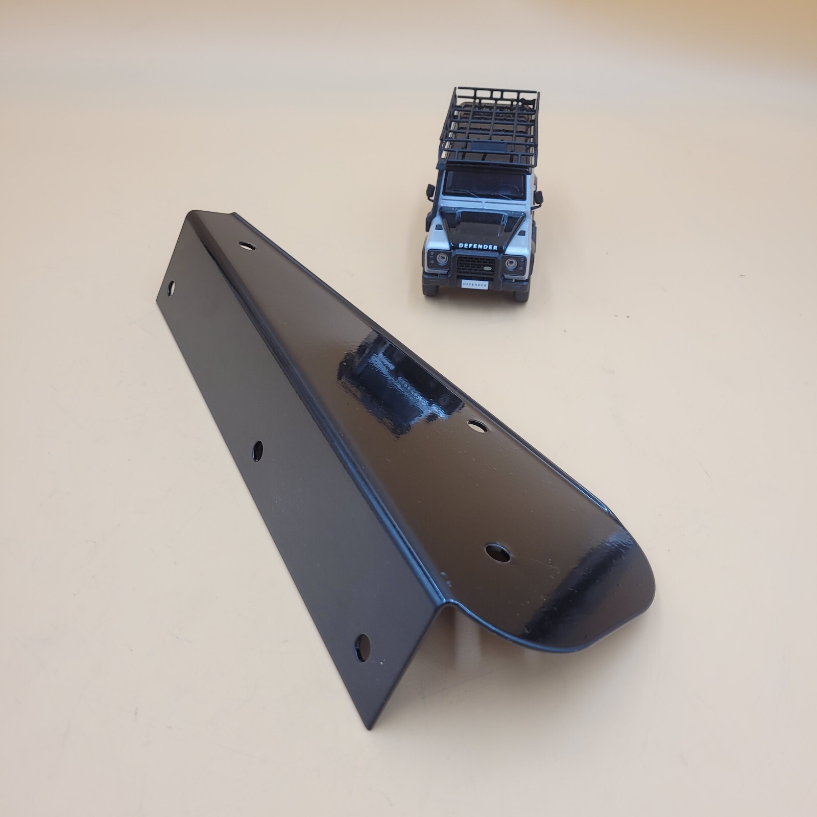 Land Rover Defender 90 Rear Mud Flap Bracket Mounting Left Hand LH ...